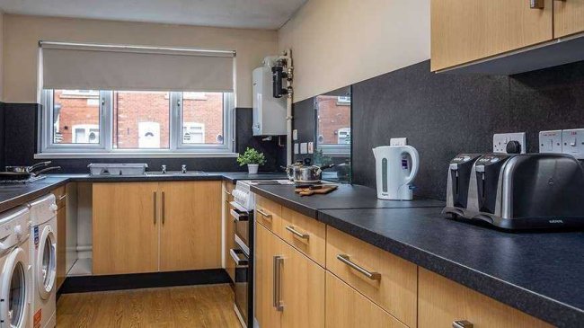 Bede Island, Sage Road, Leicester, LE2 7ES 8