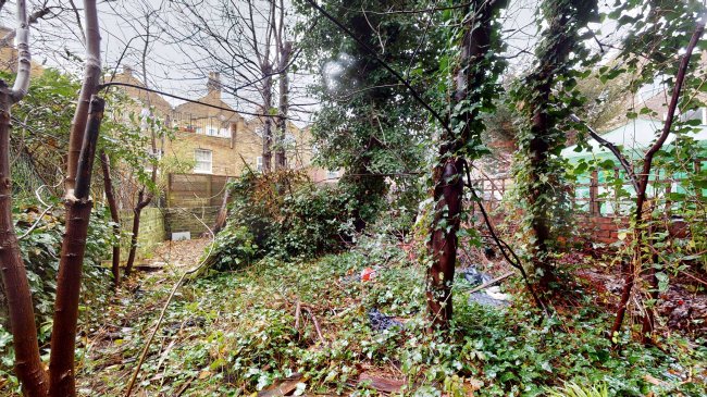 4 Raeburn Street, Brixton, London, SW2 5QU 5