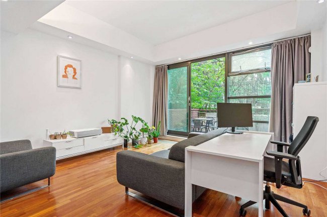 4 Lexington Apartments, 40 City Road, London, EC1Y 2AN 7