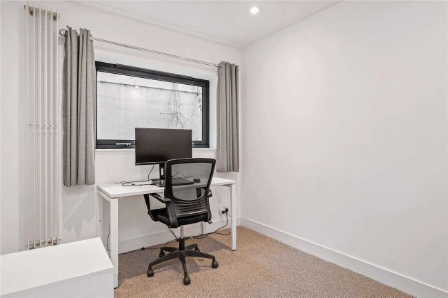 4 Lexington Apartments, 40 City Road, London, EC1Y 2AN 7