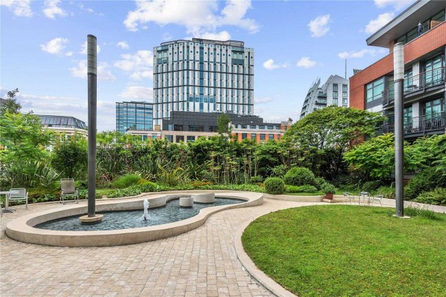 4 Lexington Apartments, 40 City Road, London, EC1Y 2AN 7