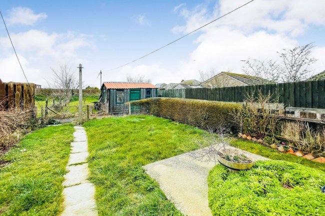 145 Avalanche Road, Southwell, Portland, DT5 2DL 2