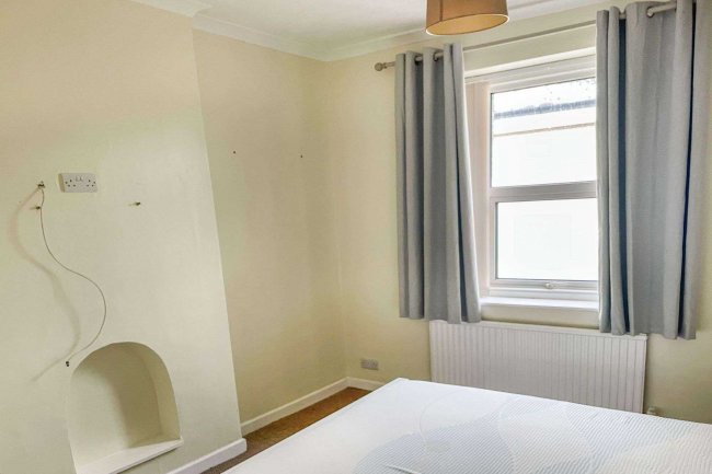 2/2a Ashcombe Park Road, Weston-super-Mare, BS23 2YE 9