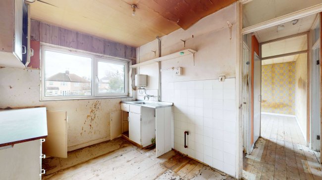 5 Dorchester Close, Northolt, Middlesex, UB5 4PE 9