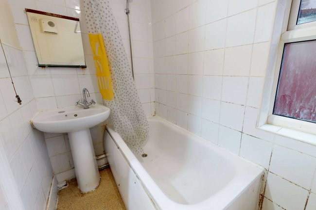 6 Conley Road, London NW10 9PB 3