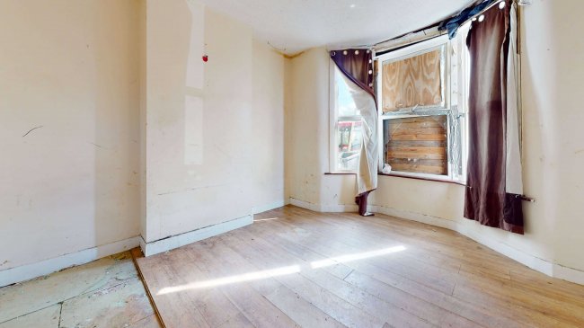 Ground Floor Flat, 21 Northwood Road, Thornton Heath, Surrey, CR7 8HU 6
