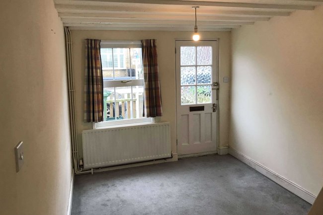 5 Queens Road, Burnham-On-Crouch, Essex, CM0 8DY 1