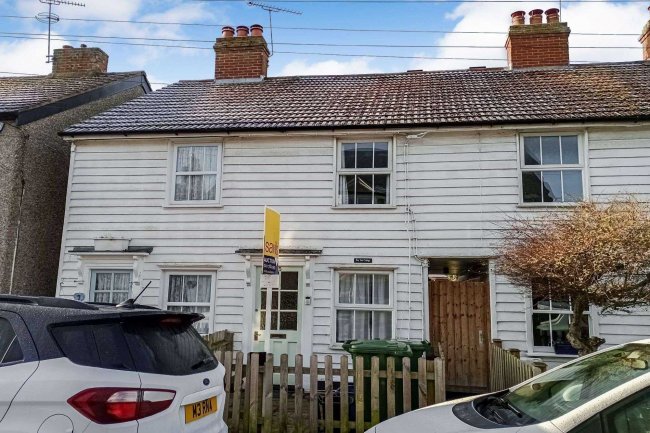 5 Queens Road, Burnham-On-Crouch, Essex, CM0 8DY 1