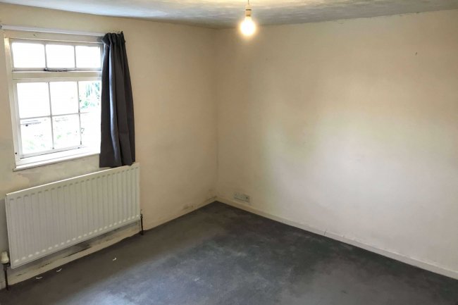 5 Queens Road, Burnham-On-Crouch, Essex, CM0 8DY 1