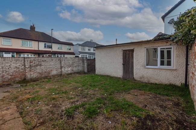 44B Upton Road, Bexleyheath, Kent, DA6 8LW 7