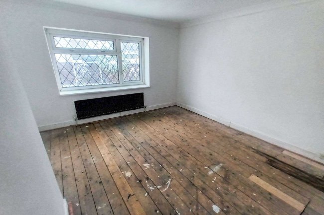 51 Springfield Road, Barlow, Dronfield, Derbyshire, S18 7SQ 2