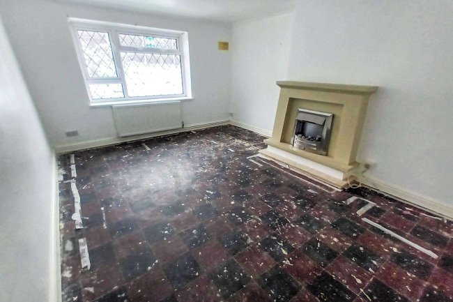 51 Springfield Road, Barlow, Dronfield, Derbyshire, S18 7SQ 2