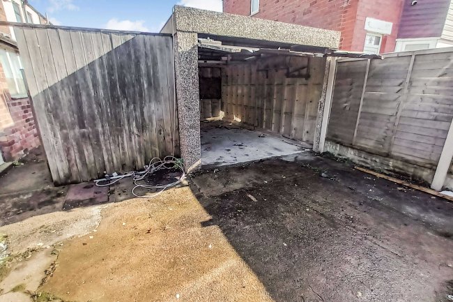 138 Penrose Avenue, Blackpool, Lancashire, FY4 4JX 1