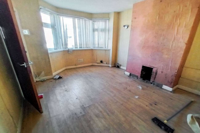 138 Penrose Avenue, Blackpool, Lancashire, FY4 4JX 1