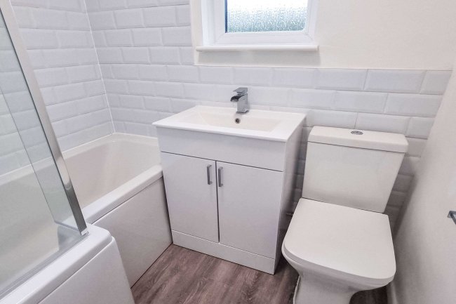 Ashlea, 7 Bath Road, Sturminster Newton, DT10 1DX
 6