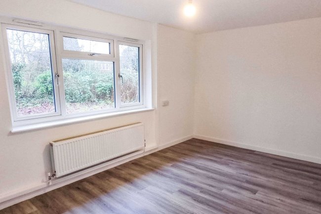 Ashlea, 7 Bath Road, Sturminster Newton, DT10 1DX
 6