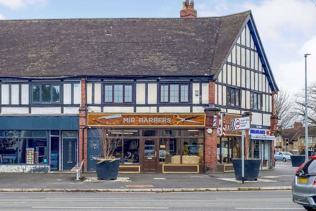 541a Cricklade Road, Swindon, SN2 1AH 8