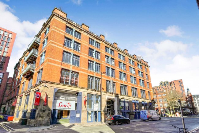 Flat 1 Regency House, 36-38 Whitworth Street, Manchester M1 3NR 9