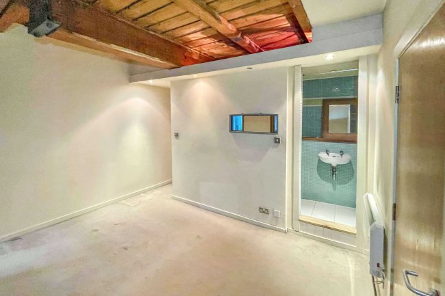 Flat 1 Regency House, 36-38 Whitworth Street, Manchester M1 3NR 9