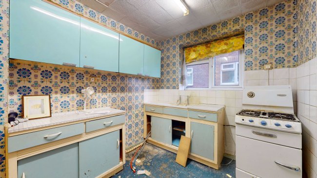 1 Lionel House, Palmerston Road, Wood Green, London, N22 8QN  6