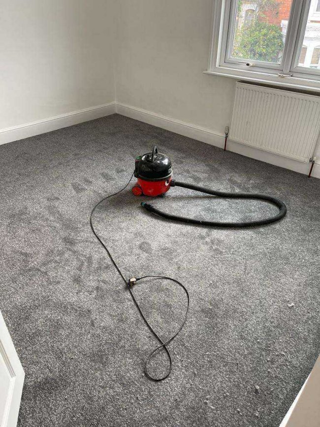 22 Stainer Street, Swindon, SN1 5QX 9