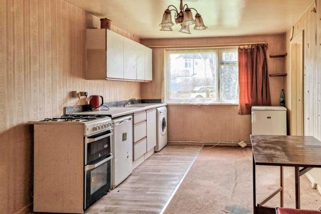 Flat 1 Boston Court, 211 Selhurst Road, Selhurst, London, SE25 6YA 9