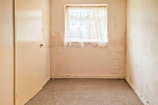 Flat 1 Boston Court, 211 Selhurst Road, Selhurst, London, SE25 6YA 9