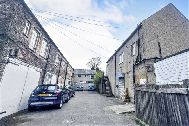 50c Chatterton Road, Bromley, Kent, BR2 9QE 6