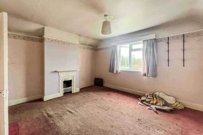 163 Butts Hill Road, Woodley, Reading, Berkshire, RG5 4NX
 9