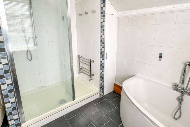 49 Mitcham Road, Croydon CR0 3RW 5