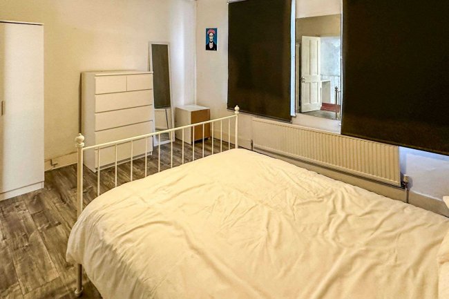 49 Mitcham Road, Croydon CR0 3RW 5