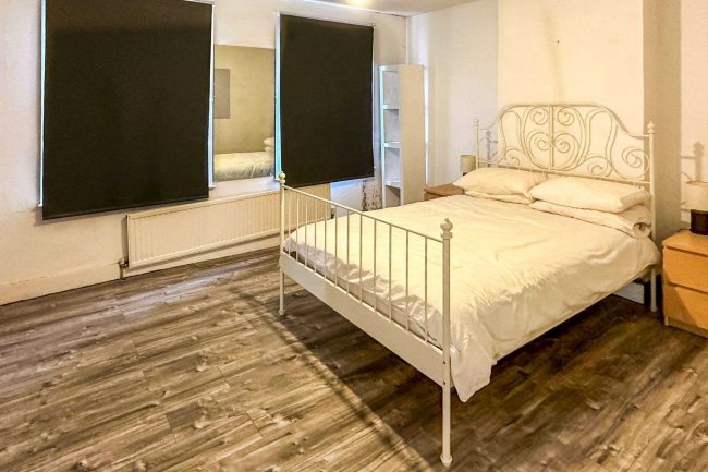 49 Mitcham Road, Croydon CR0 3RW 5