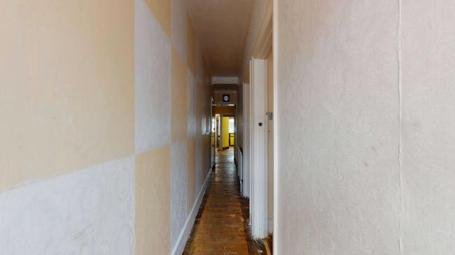 140 Davidson Road, East Croydon, Surrey, CR0 6DE 8