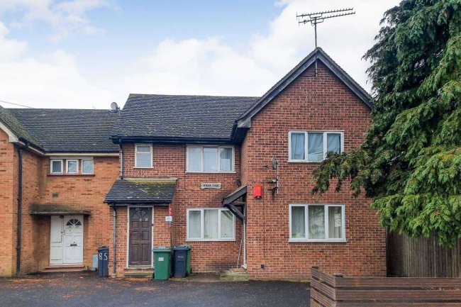 85D Dock Road, Tilbury, Essex, RM18 7BX 1