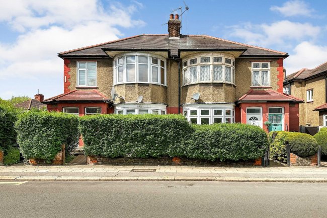 105-111 Horns Road, Ilford, Essex, IG6 1DG  9