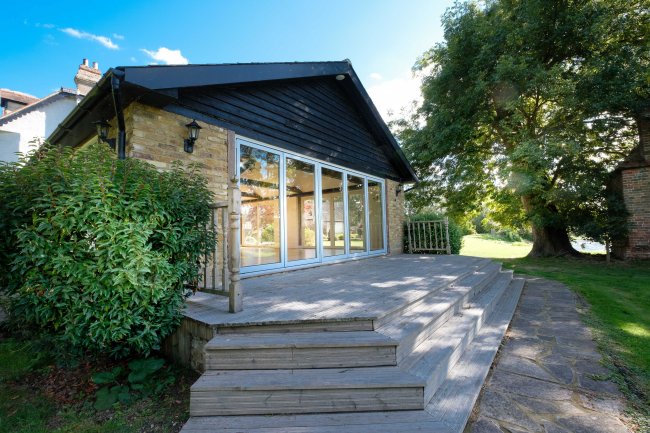 Jack’s Mill Place, Park Lane, Harefield, Uxbridge, Middlesex, UB9 6HL 4