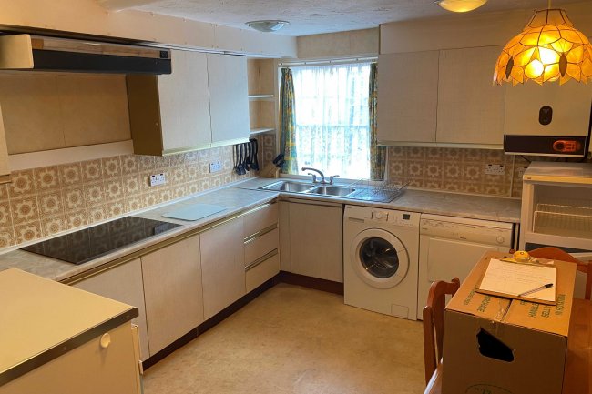 10 and 12 High Street, Brompton, Kent ME7 5AE 1