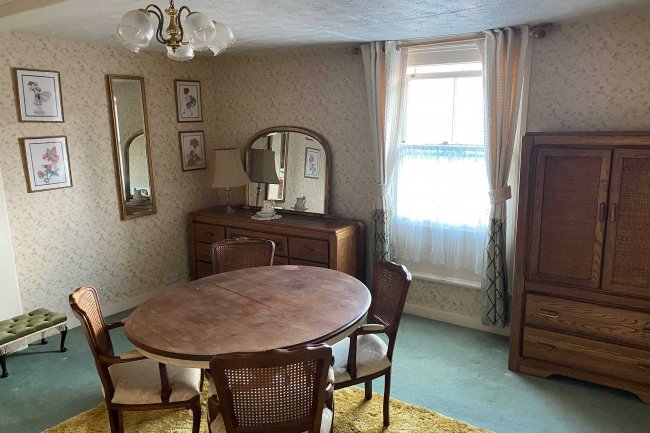 10 and 12 High Street, Brompton, Kent ME7 5AE 1