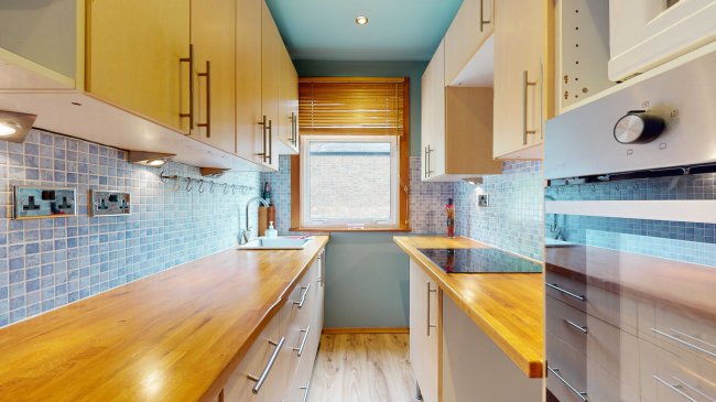 Abrahams Flat, 279 Francis Road, Leyton, London, E10 6NW 7