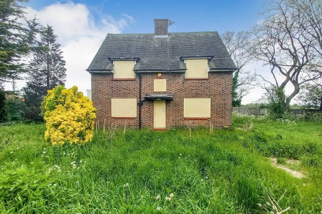 Former Caretakers House, Albany School, Bell Lane, Enfield EN3 5
