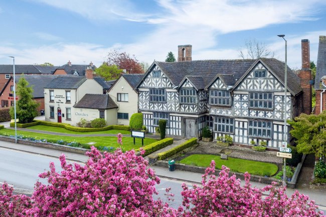 Churches Mansion, 150 Hospital Street, Nantwich, Cheshire, CW5 5RY 9