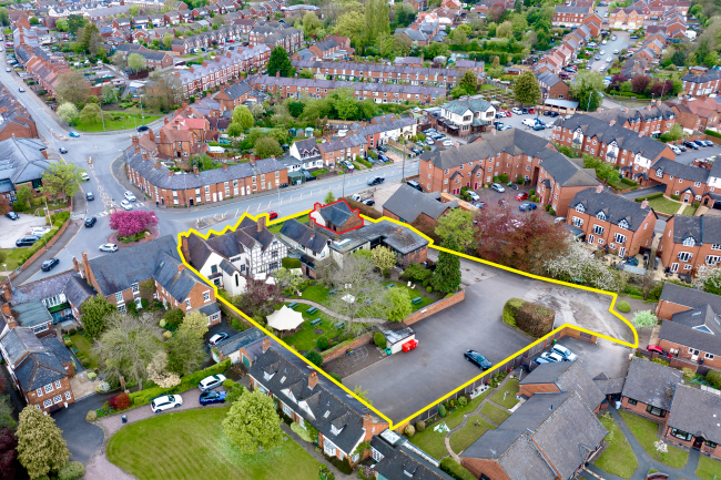 Churches Mansion, 150 Hospital Street, Nantwich, Cheshire, CW5 5RY 9