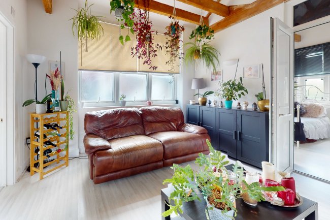 8 Winchelsea Road, Forest Gate, London, E7 0AG 8