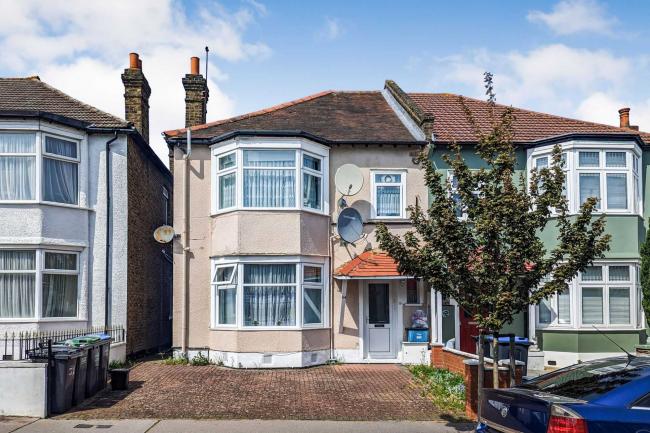 64 Norbury Court Road, Norbury, London SW16 4HT 4