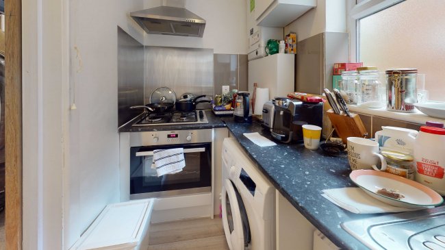 80 Elsinore Road, Forest Gate, London, SE23 2SN 8