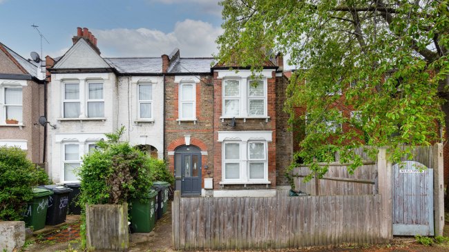 80 Elsinore Road, Forest Gate, London, SE23 2SN 8