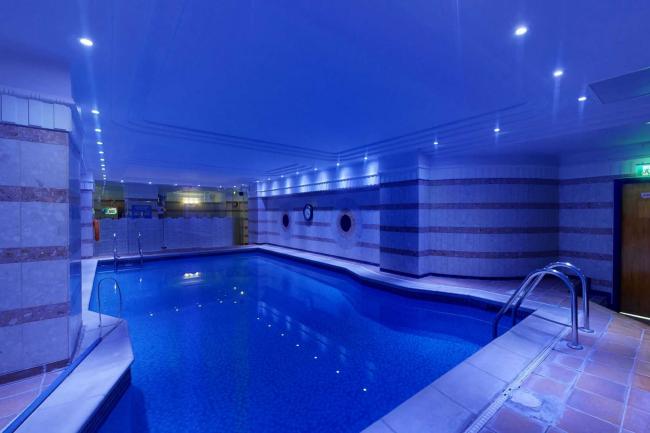 Flat 15 Florin Court, 6 - 9 Charterhouse Square, Barbican, London, EC1M 6ET 2