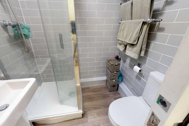 Flat 15 Florin Court, 6 - 9 Charterhouse Square, Barbican, London, EC1M 6ET 2