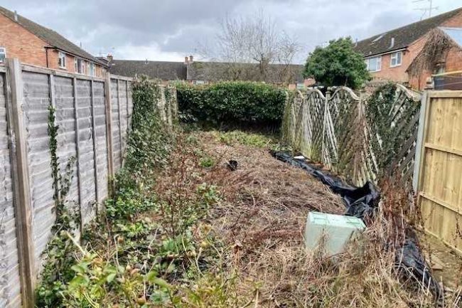 32 Kentwood Hill, Tilehurst, Reading, RG31 6DE 1