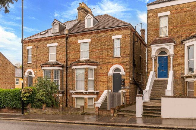 Flat A, 29 St Peter's Road, Croydon, CR0 1HN 10